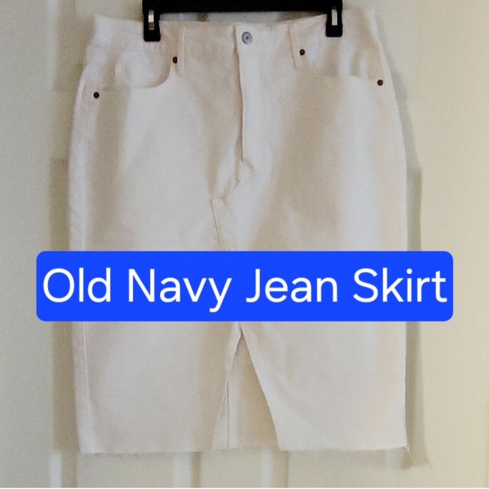 Old Navy White Jean Skirt Classic Denim Size 14